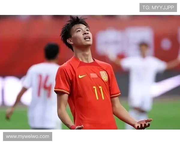 国足新星闪耀亚洲赛场中国队逆转取胜展现顽强拼搏精神 国足新星闪耀亚洲赛场中国队逆转取胜展现顽强拼搏精神