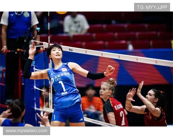 中国女排连胜晋级总决赛展现顽强拼搏精神再燃国人体育激情 中国女排连胜晋级总决赛展现顽强拼搏精神再燃国人体育激情