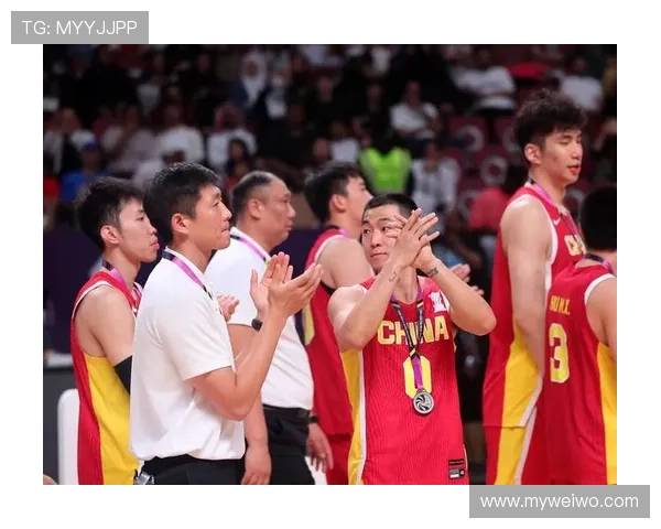 中国男篮逆转战胜菲律宾,晋级亚洲杯四强,迎战日本队决战入场券 中国男篮逆转战胜菲律宾,晋级亚洲杯四强,迎战日本队决战入场券