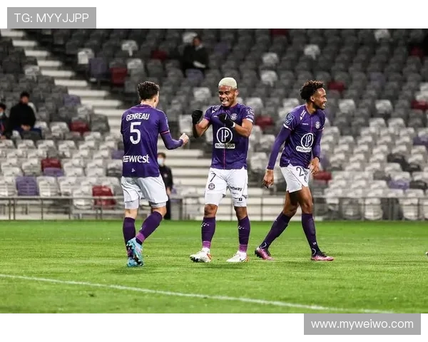 图卢兹俱乐部逆袭法甲赛场再现紫色风暴书写法兰西足球新篇章 图卢兹俱乐部逆袭法甲赛场再现紫色风暴书写法兰西足球新篇章