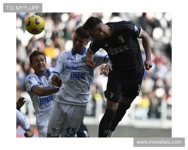 弗罗西诺内足球俱乐部发展历程及其在意甲联赛中的崛起与挑战 弗罗西诺内足球俱乐部发展历程及其在意甲联赛中的崛起与挑战