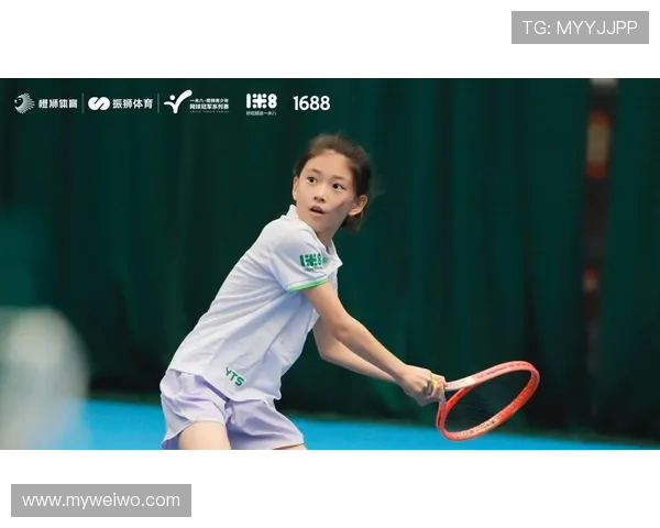 网球新星横空出世 18岁少年惊艳全场创下历史新纪录 网球新星横空出世 18岁少年惊艳全场创下历史新纪录