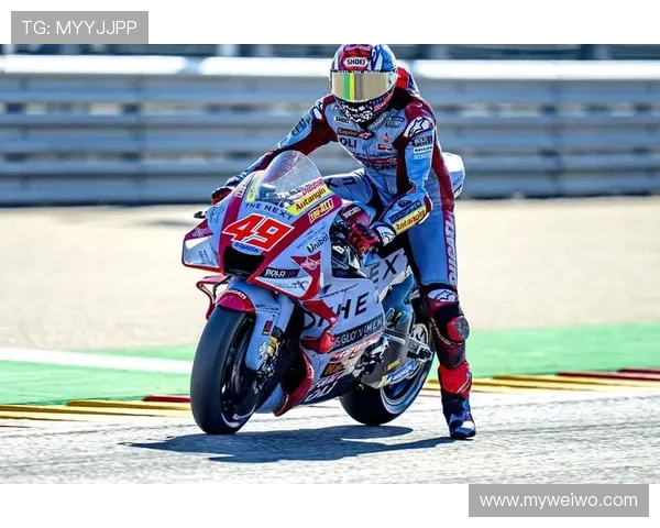 MotoGP赛场风云再起冠军争夺战掀起激烈新高潮震撼全球赛事 MotoGP赛场风云再起冠军争夺战掀起激烈新高潮震撼全球赛事