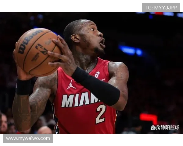 NBA最新赛季焦点对决引爆全球篮坛热议风暴全面升级激情时刻不断上演 NBA最新赛季焦点对决引爆全球篮坛热议风暴全面升级激情时刻不断上演