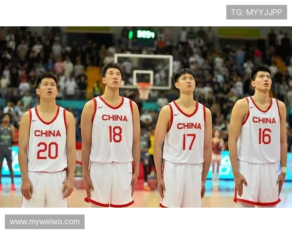 中国男篮备战亚洲杯新阵容亮相 球员状态火热引发球迷期待 中国男篮备战亚洲杯新阵容亮相 球员状态火热引发球迷期待