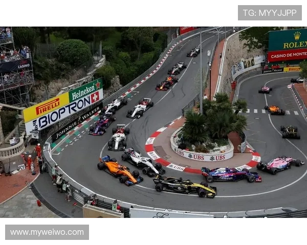 F1赛季精彩回顾：新车技术革新与赛道变动引发激烈竞争