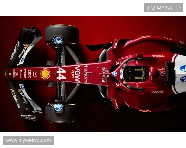 F1赛季最新动态:车队策略调整与新车发布引发关注 F1赛季最新动态:车队策略调整与新车发布引发关注
