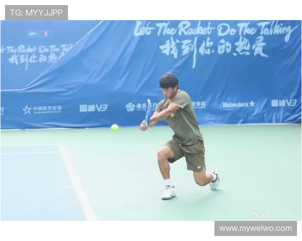 新赛季网球巡回赛激战正酣名将新星同场争锋引关注焦点不断升温 新赛季网球巡回赛激战正酣名将新星同场争锋引关注焦点不断升温